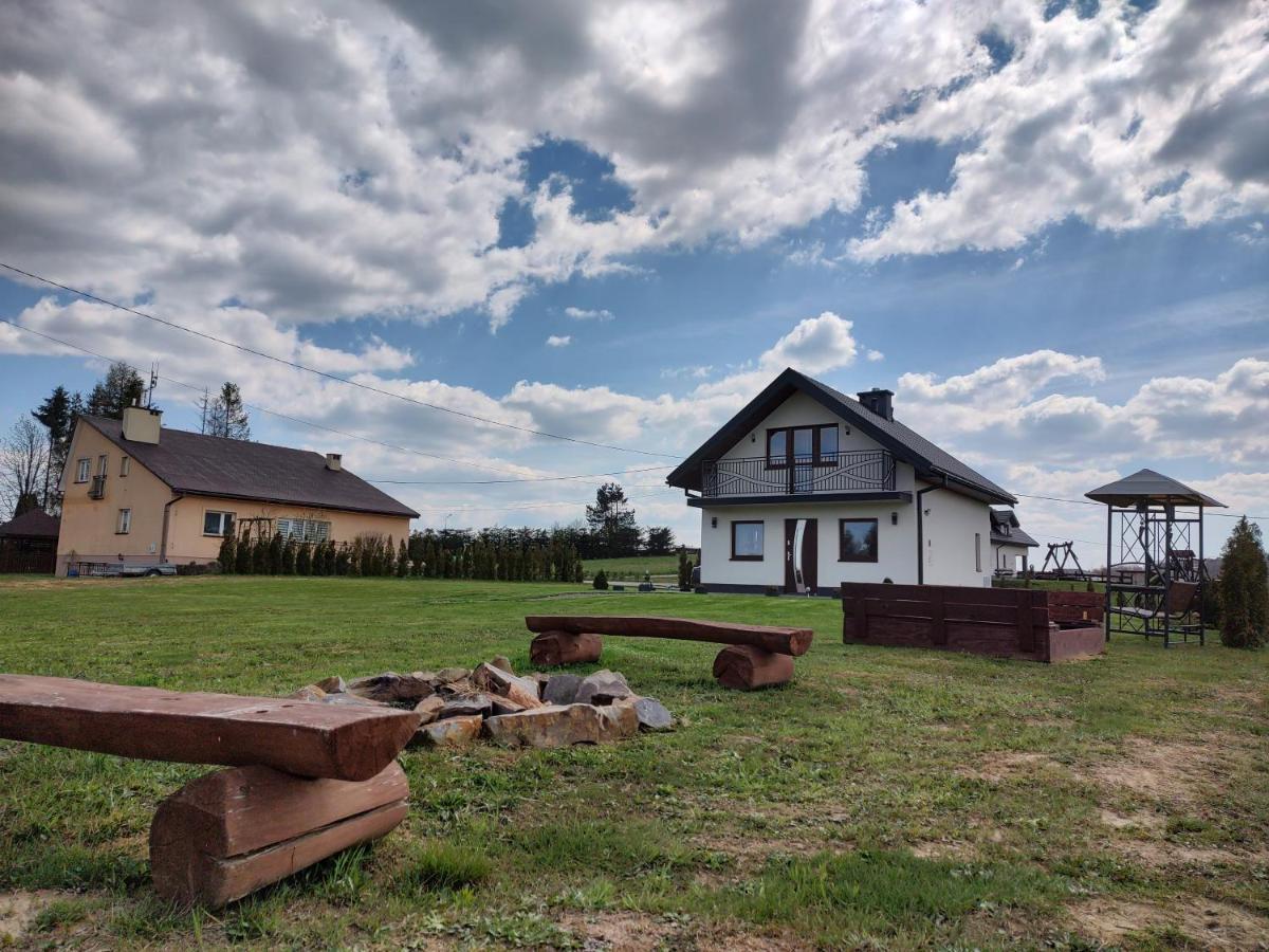Domek Letniskowy Elizjum Myczkow Exterior photo